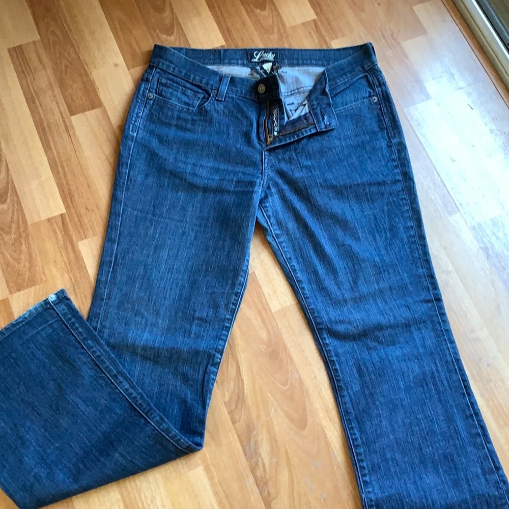 Lucky Brand jeans button back pockets 30